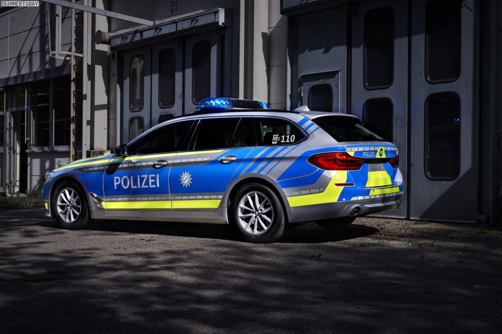 Name:  polizei  3 BMW-5er-Touring-G31-Polizei-Einsatzfahrzeug-2017-04-1024x682.jpg
Views: 2859
Size:  113.1 KB