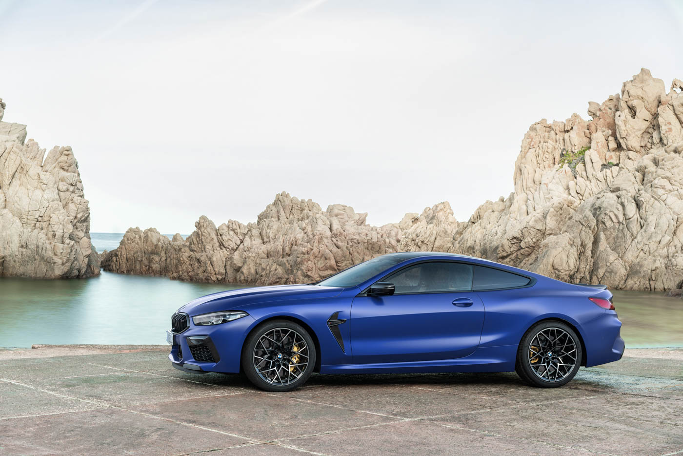 Name:  2020_BMW_M8_Competition_Coupe_European_model_shown-26.jpg
Views: 26811
Size:  210.5 KB