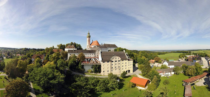 Name:  Kloster Andrechs mdb_109617_kloster_andechs_panorama_704x328.jpg
Views: 26342
Size:  59.1 KB