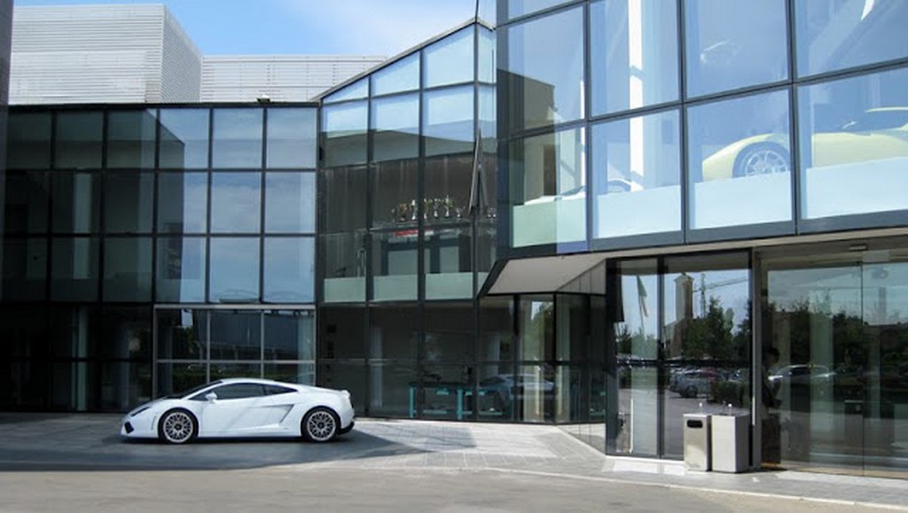 Name:  Lamborghini museeum.jpg
Views: 11861
Size:  113.4 KB