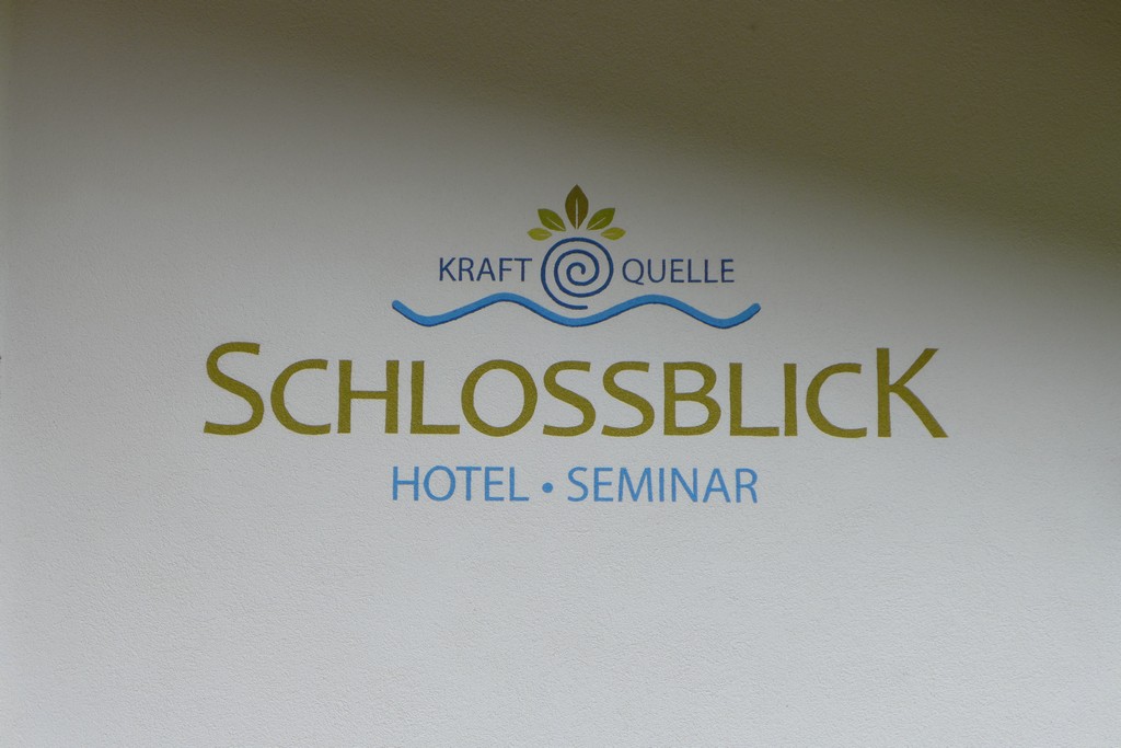 Name:  schloss Blick Hotel Kufstein   P1000990.jpg
Views: 10416
Size:  144.2 KB