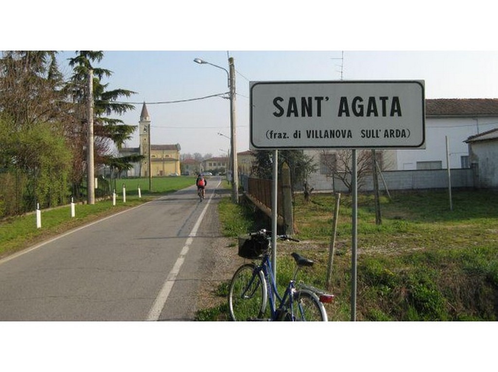 Name:  4000267-1_Sant_Agata_Busseto.jpg
Views: 12632
Size:  142.3 KB